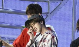 爆料顶流蔡徐坤视频,揭秘顶流偶像背后的真实生活